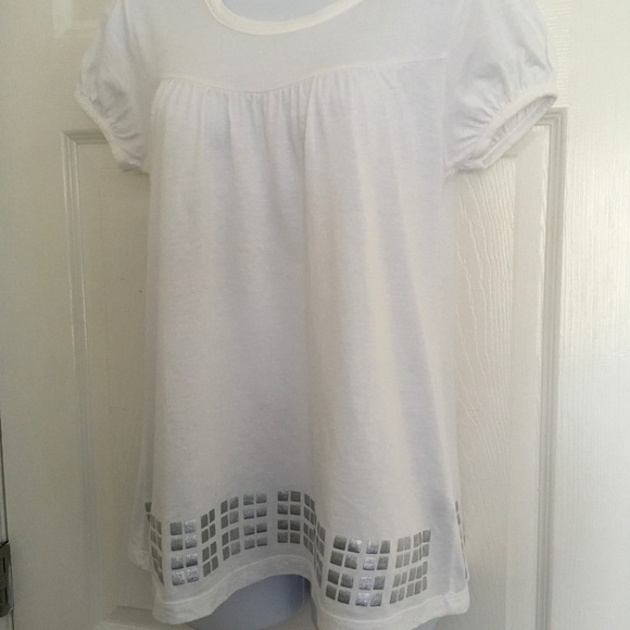 The Limited Embellished Top - Picture 4 of 8